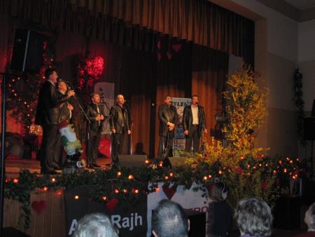 9. tradicionalni Valentinov glasbeno-humoristični koncert 49